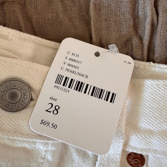 NEW WITH TAGS Levi’s 501s - Picture 4 of 5